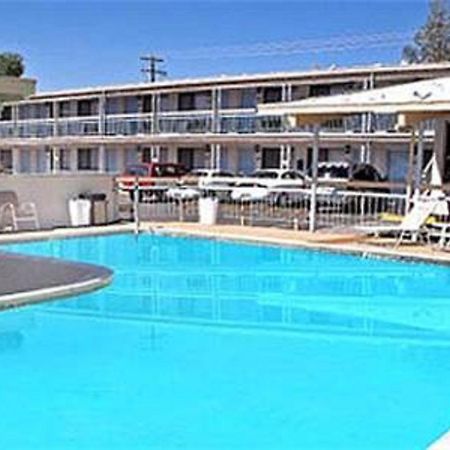 Winnemucca Holiday Motel Exterior photo