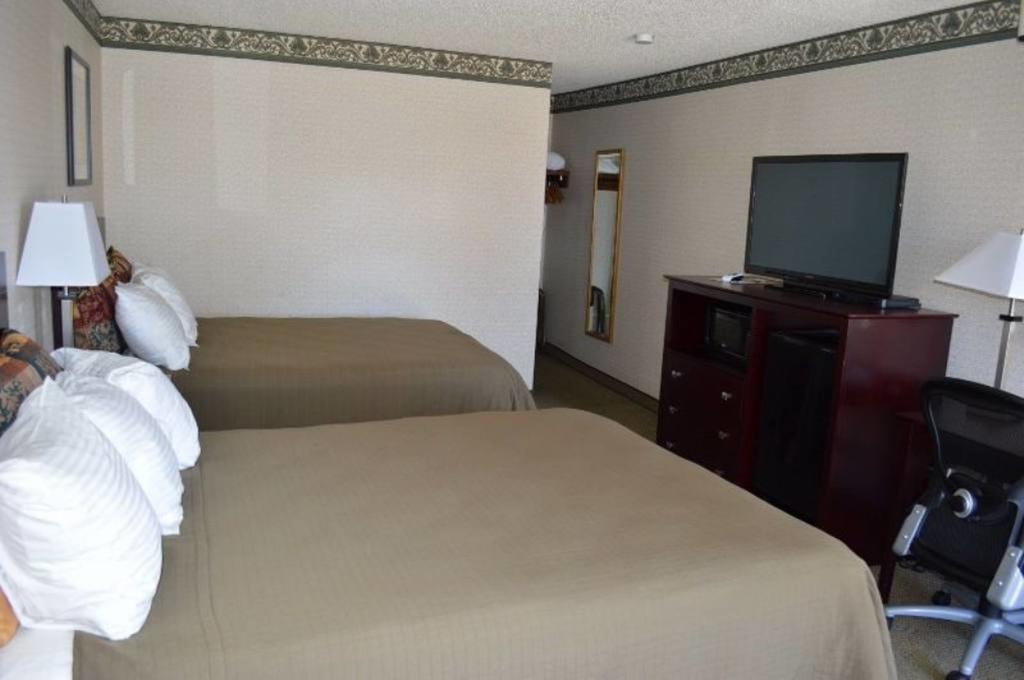 Winnemucca Holiday Motel Room photo